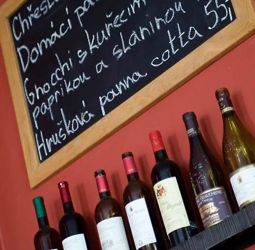 Merlot 3* Louny